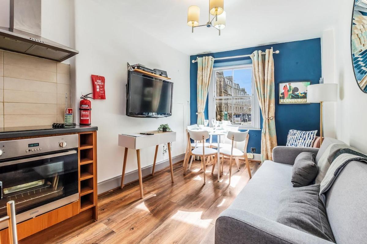 Apartment Cozy At Castle, Parking Edinburgh